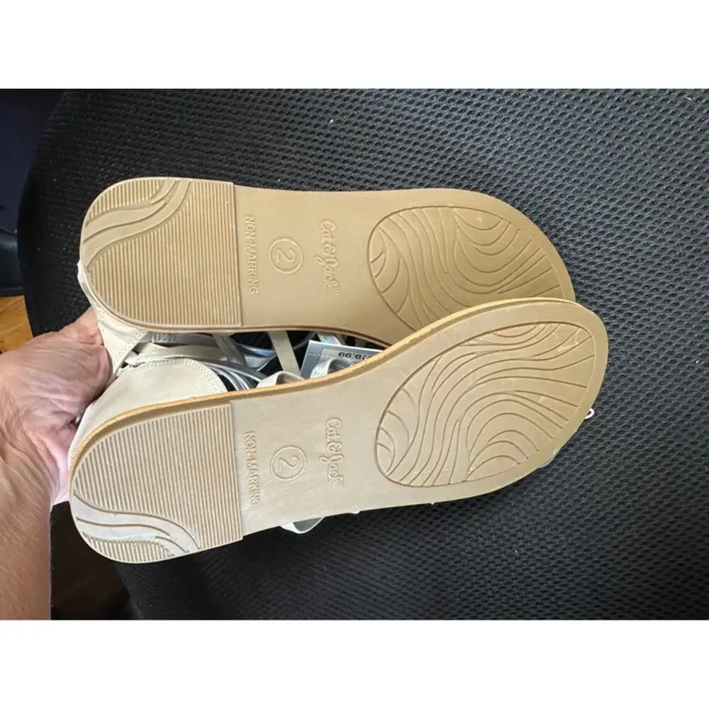 New Girls Cat & Jack Metallic White Dion Sandals - Size 2